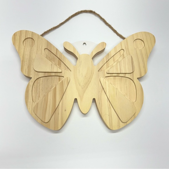 NWT Paint it Yourself Natural Wood Butterfly Wall Decor - Picture 1 of 2